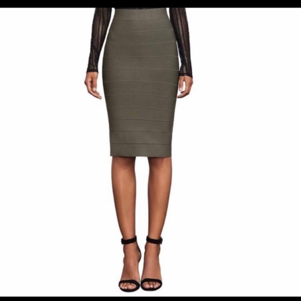 BCBG Leger knit pencil skirt